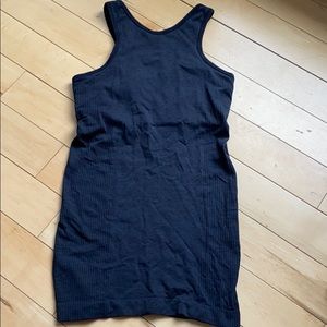 Lululemon Black Built-in bra Sleeveless Top - 6